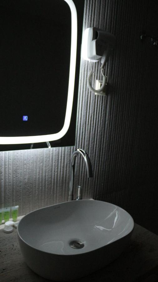 גיומרי 21 Rooms Hotel מראה חיצוני תמונה