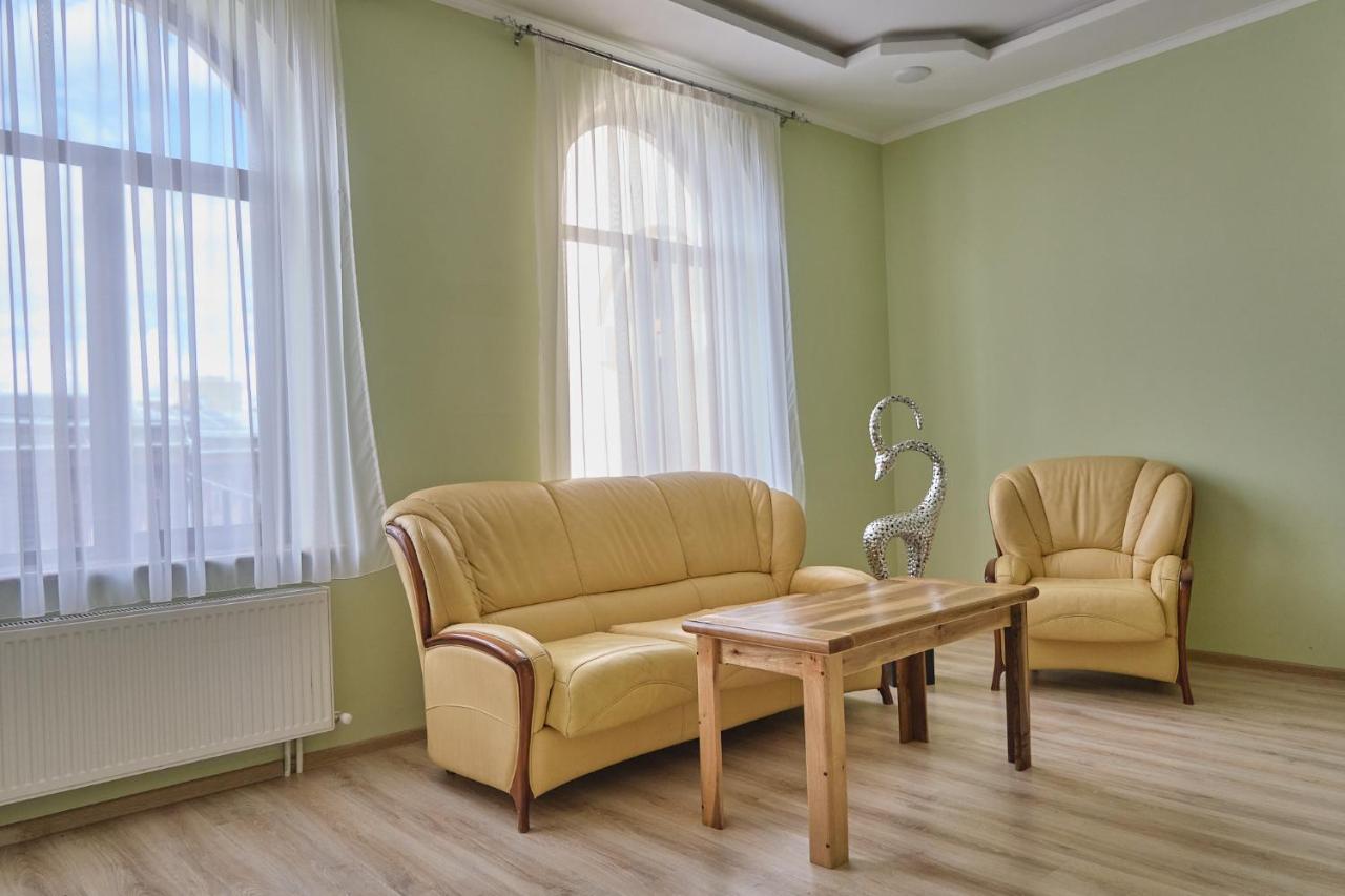 גיומרי 21 Rooms Hotel מראה חיצוני תמונה