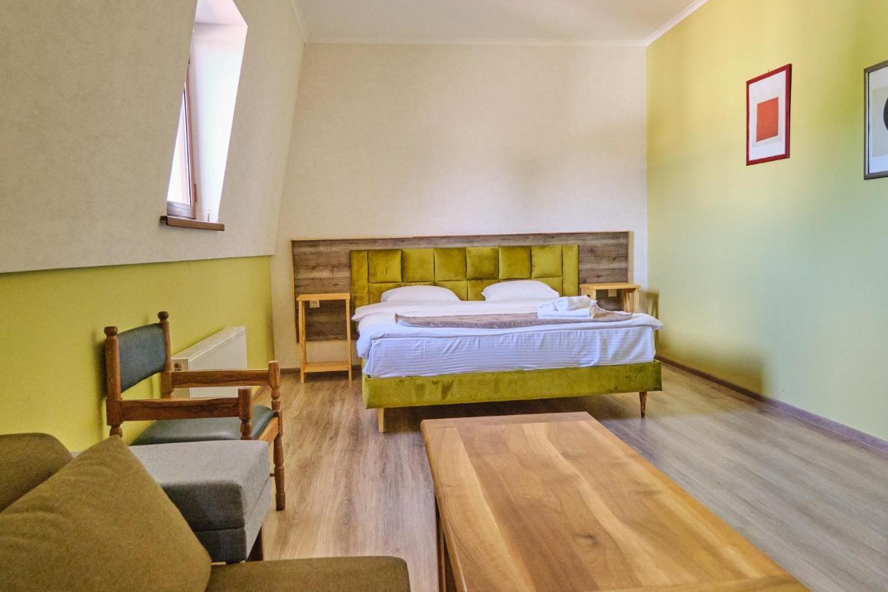 גיומרי 21 Rooms Hotel מראה חיצוני תמונה