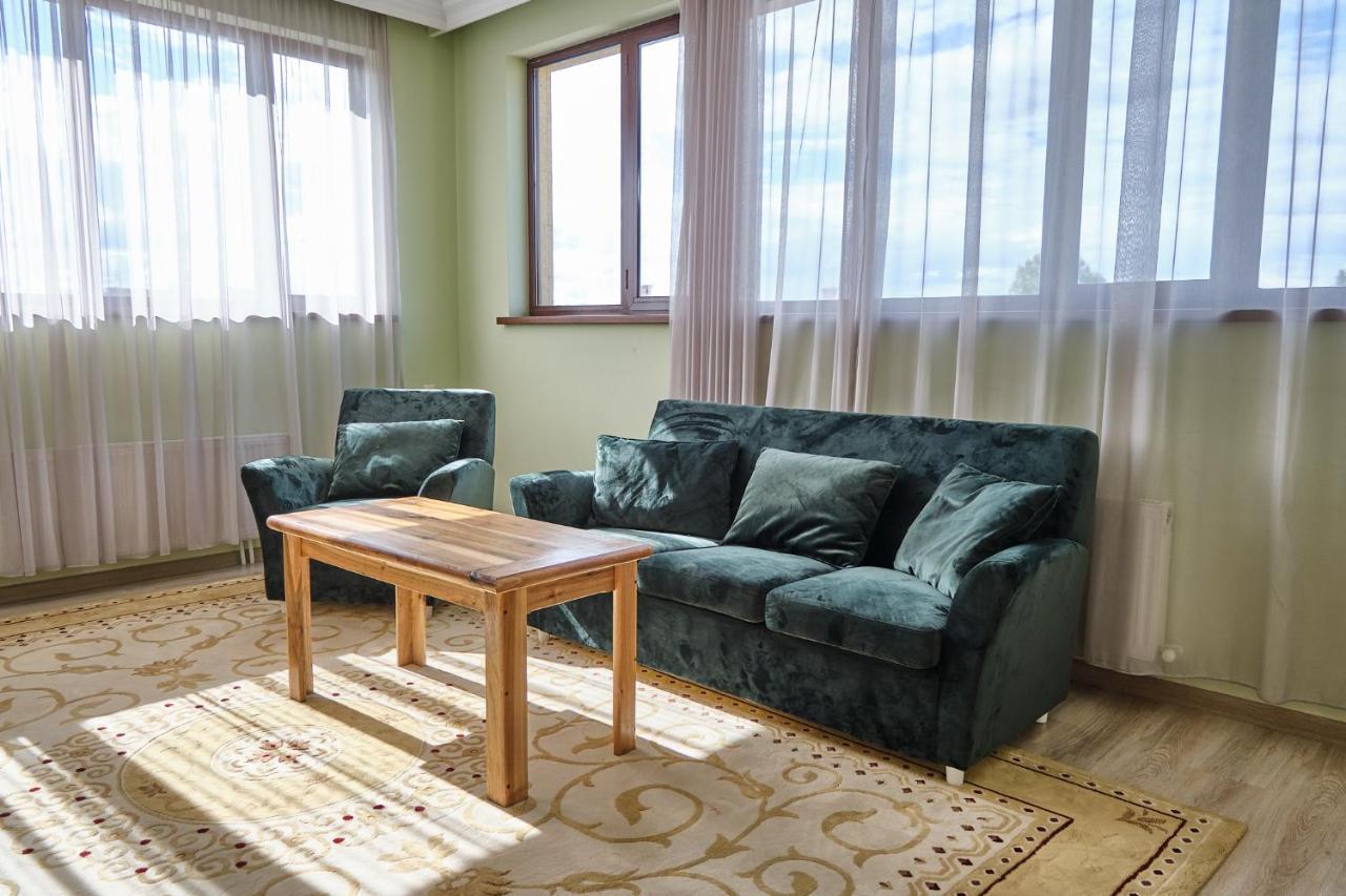גיומרי 21 Rooms Hotel מראה חיצוני תמונה