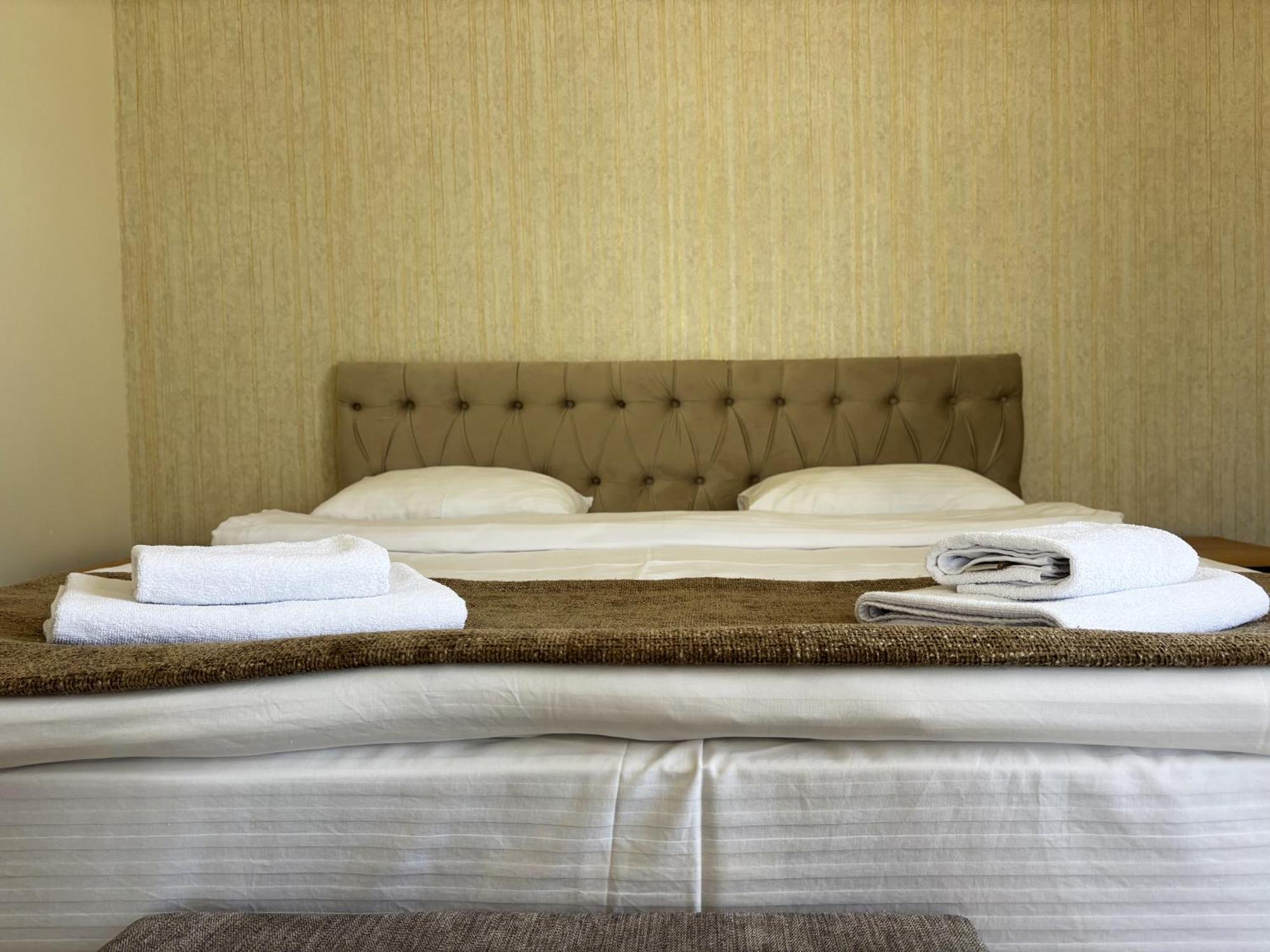 גיומרי 21 Rooms Hotel מראה חיצוני תמונה