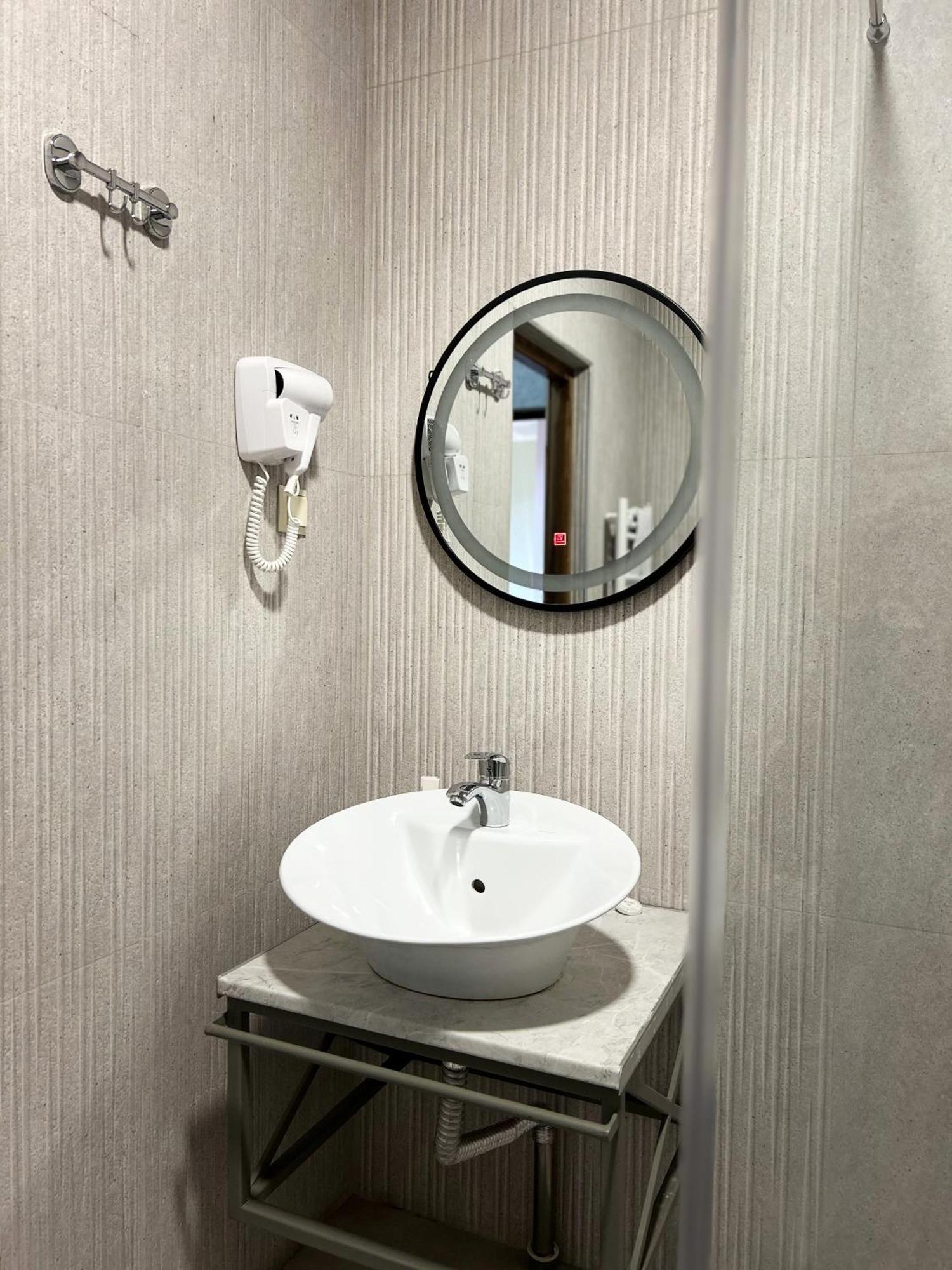 גיומרי 21 Rooms Hotel מראה חיצוני תמונה