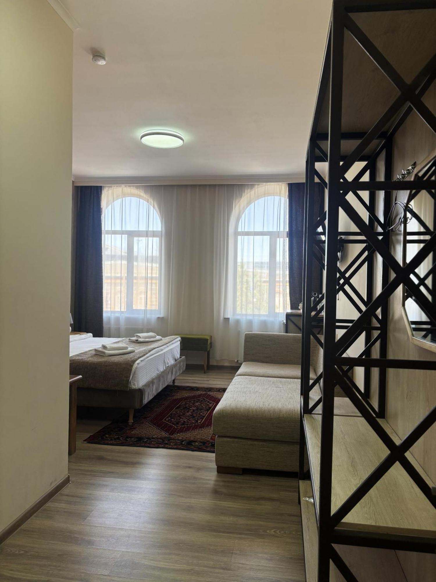 גיומרי 21 Rooms Hotel מראה חיצוני תמונה